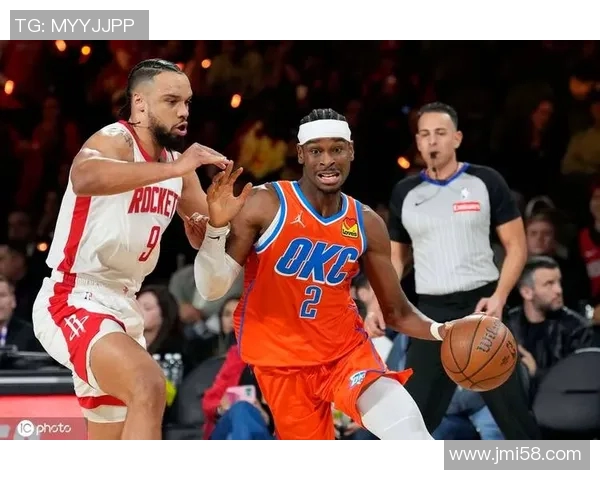 2018年NBA季后赛火箭与雷霆第三场精彩对决回顾与分析 2018年NBA季后赛火箭与雷霆第三场精彩对决回顾与分析